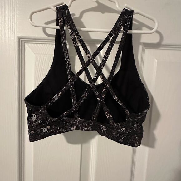 Lululemon Black and White Strappy Sports Bra - XS 4 - Picture 2 of 5